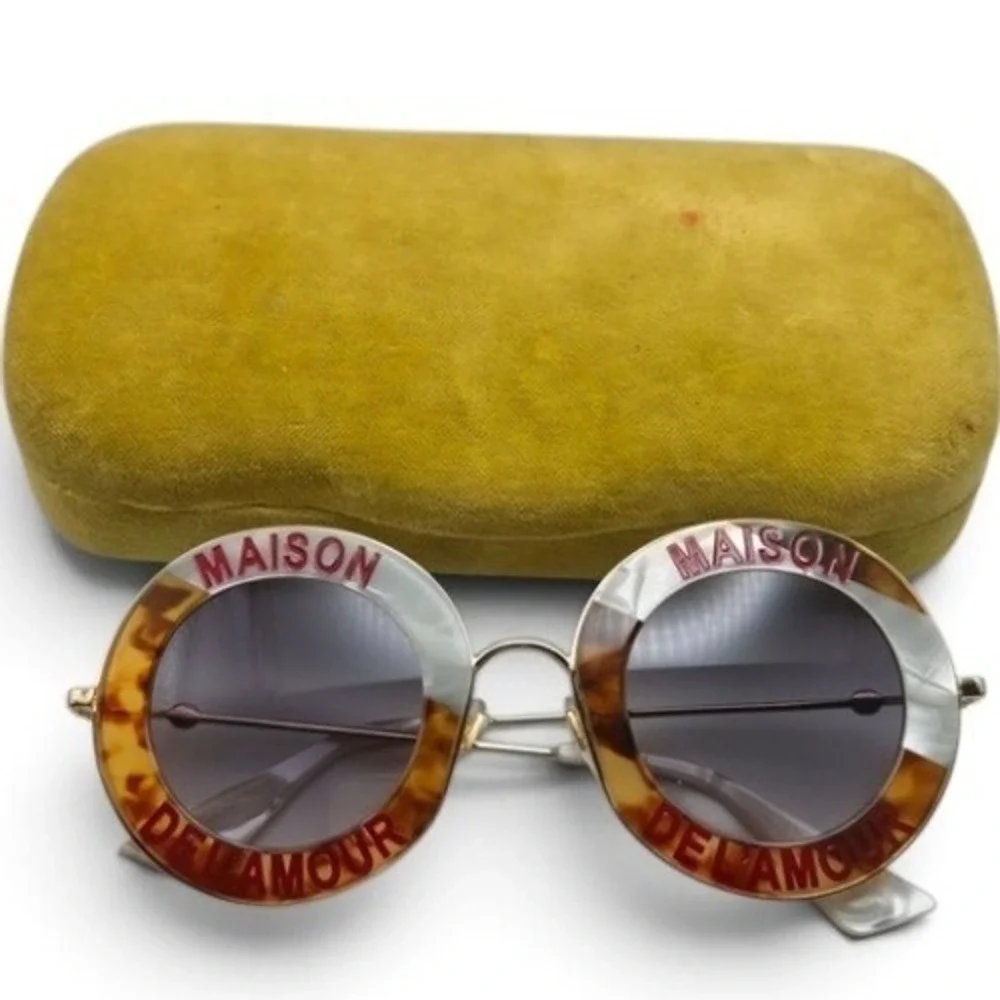 Gucci Maison De L'Amour Sunglasses Women OS Tortoise Excellent GG0113S